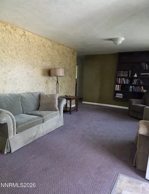 Living - 359 E St, Hawthorne, NV 89415 photo 1 of 2