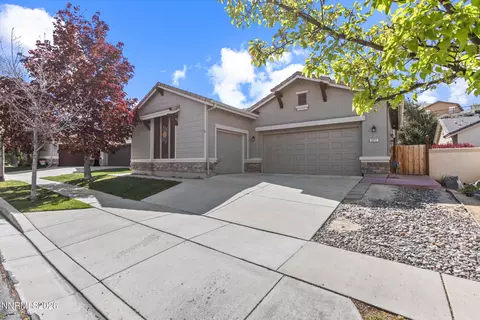 3217 Ten Mile Dr, Sparks, NV 89436