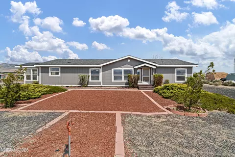 312 Phyllis Way, Silver Springs, NV 89429