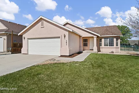 141 Desert Lakes Dr, Fernley, NV 89408