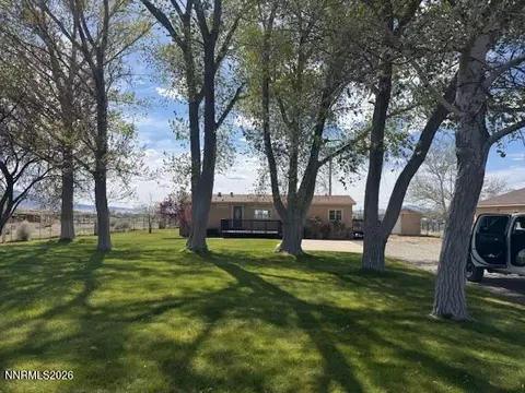 7260 Sunset Dr, Winnemucca, NV 89445