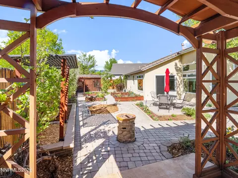 Exterior - 9585 Navigator Dr, Reno, NV 89521 photo 24 of 31