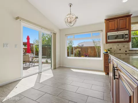 Kitchen - 9585 Navigator Dr, Reno, NV 89521 photo 20 of 20