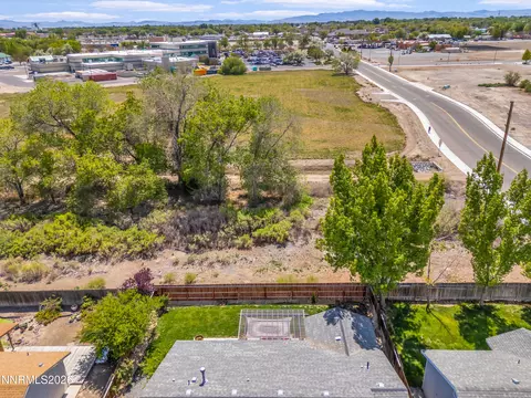 View/Area - 812 Augusta Ln, Fallon, NV 89406 photo 2 of 11