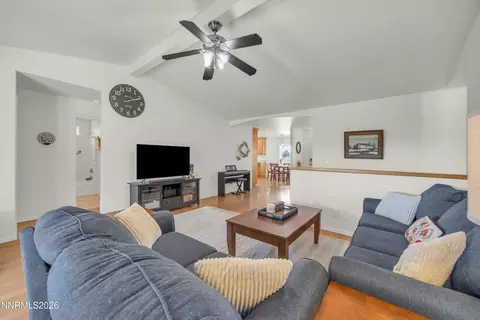 Living - 812 Augusta Ln, Fallon, NV 89406 photo 2 of 2