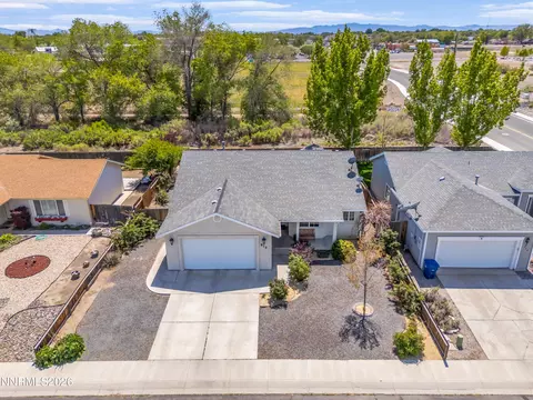 View/Area - 812 Augusta Ln, Fallon, NV 89406 photo 1 of 11