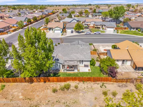 View/Area - 812 Augusta Ln, Fallon, NV 89406 photo 7 of 11