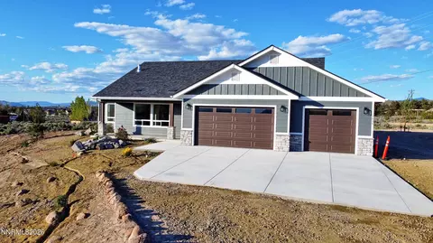 1836 Helman Dr, Gardnerville, NV 89410