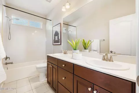 Bath - 2995 Brachetto Loop, Sparks, NV 89434 photo 4 of 4