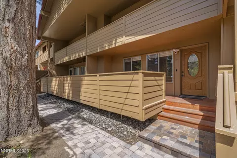 866 Northwood Blvd UNIT 28, Incline Village, NV 89451