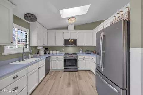 Kitchen - 1754 Ridgeway Ct, Carson City, NV 89706 photo 3 of 3