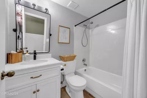 Bath - 1754 Ridgeway Ct, Carson City, NV 89706 photo 1 of 2