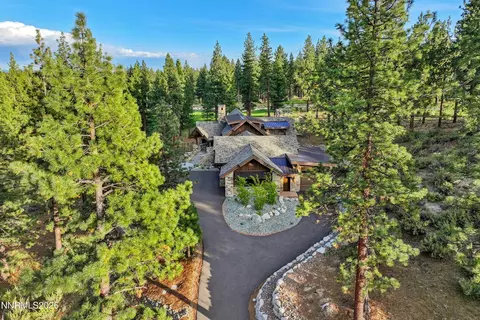 195 Cartwright Ct, Carson City, NV 89705
