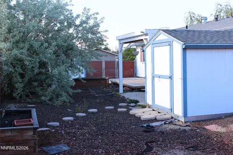 Exterior - 831 Sunset Dr, Fallon, NV 89406 photo 2 of 3
