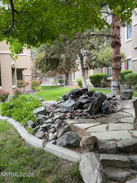 900 S Meadows Pkwy #613, Reno, NV 89521