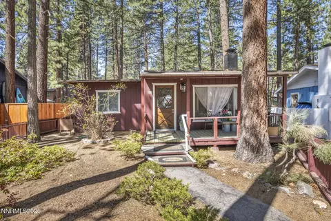 1084 Juniper Ave, South Lake Tahoe, CA 96150