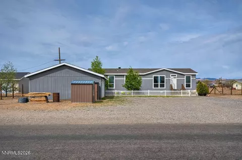 3455 Cypress St, Silver Springs, NV 89429