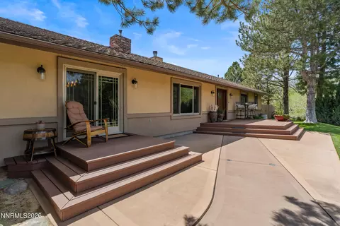 Exterior - 190 E Laramie Dr, Reno, NV 89521 photo 10 of 25