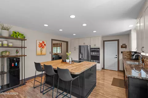 Kitchen - 190 E Laramie Dr, Reno, NV 89521 photo 3 of 7