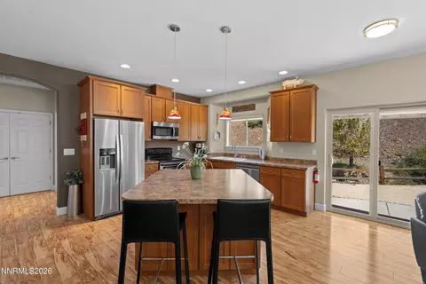 Kitchen - 190 E Laramie Dr, Reno, NV 89521 photo 7 of 7