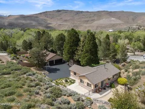 View/Area - 190 E Laramie Dr, Reno, NV 89521 photo 1 of 3