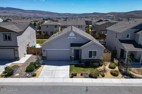 6738 Coyote Call Trl, Sparks, NV 89436