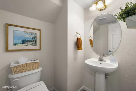 Bath - 4485 Great Falls Loop, Reno, NV 89511 photo 3 of 4
