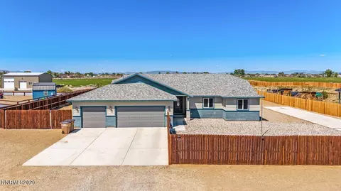 1333 Sky Ridge Dr, Fallon, NV 89406