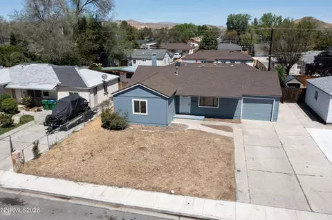 View/Area - 8 E O St, Sparks, NV 89431 photo 1 of 3