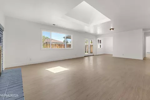 Living - 8 E O St, Sparks, NV 89431 photo 7 of 10