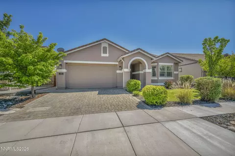 933 Silver Coyote Dr, Sparks, NV 89436