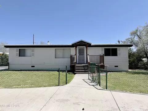 17820 Blackbird Dr, Reno, NV 89508