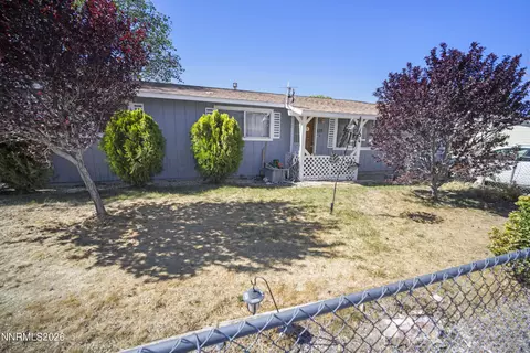 135 Mccart St, Fernley, NV 89408