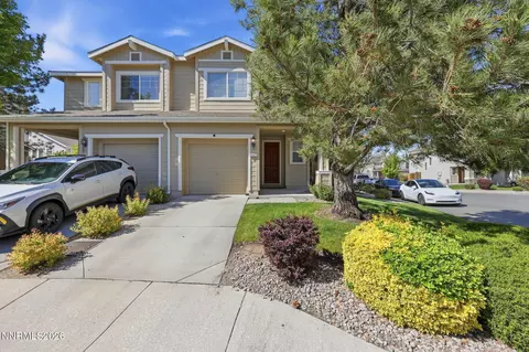 9662 Black Bear Dr, Reno, NV 89506