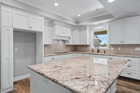 Kitchen - 1345 Julie Ln, Fallon, NV 89406 photo 2 of 5