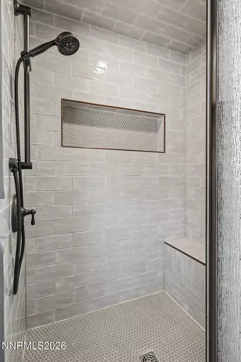 Bath - 1345 Julie Ln, Fallon, NV 89406 photo 5 of 5