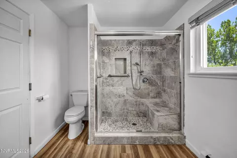 Bath - 4591 E Nye Ln, Carson City, NV 89706 photo 4 of 5