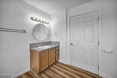 Bath - 4591 E Nye Ln, Carson City, NV 89706 photo 3 of 5