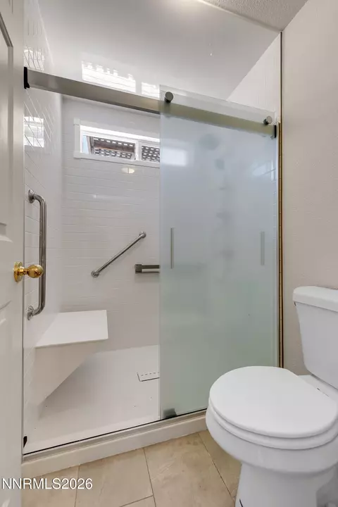 Bath - 5486 Trapper Ct, Sun Valley, NV 89433 photo 2 of 3