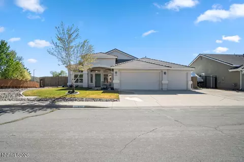 17890 Thunder River Dr, Reno, NV 89508