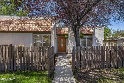 1001 Baywood Dr #C, Sparks, NV 89434