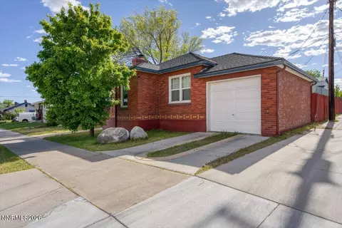 1025 Locust St, Reno, NV 89502