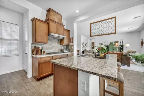 Kitchen - 2010 Phaethon Ln, Reno, NV 89521 photo 5 of 8