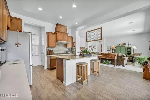 Kitchen - 2010 Phaethon Ln, Reno, NV 89521 photo 6 of 8