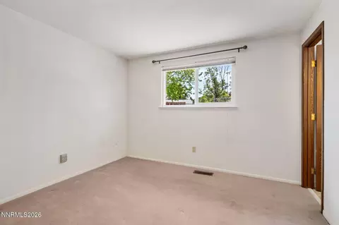 Bedroom - 14005 Perlite Dr, Reno, NV 89521 photo 3 of 4