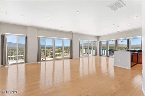 200 W 2nd St #1604, Reno, NV 89501
