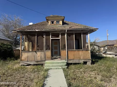 604 Front St, Mina, NV 89422