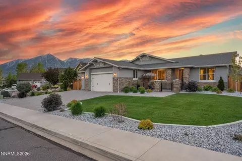 1016 Keystone Ct, Gardnerville, NV 89460