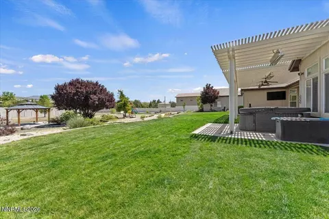 Exterior - 11660 Eagle Peak Dr, Sparks, NV 89441 photo 8 of 18