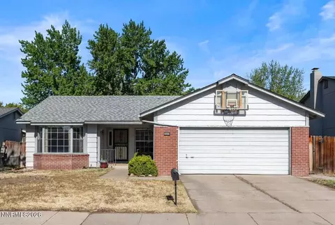 2261 Tangerine St, Sparks, NV 89434